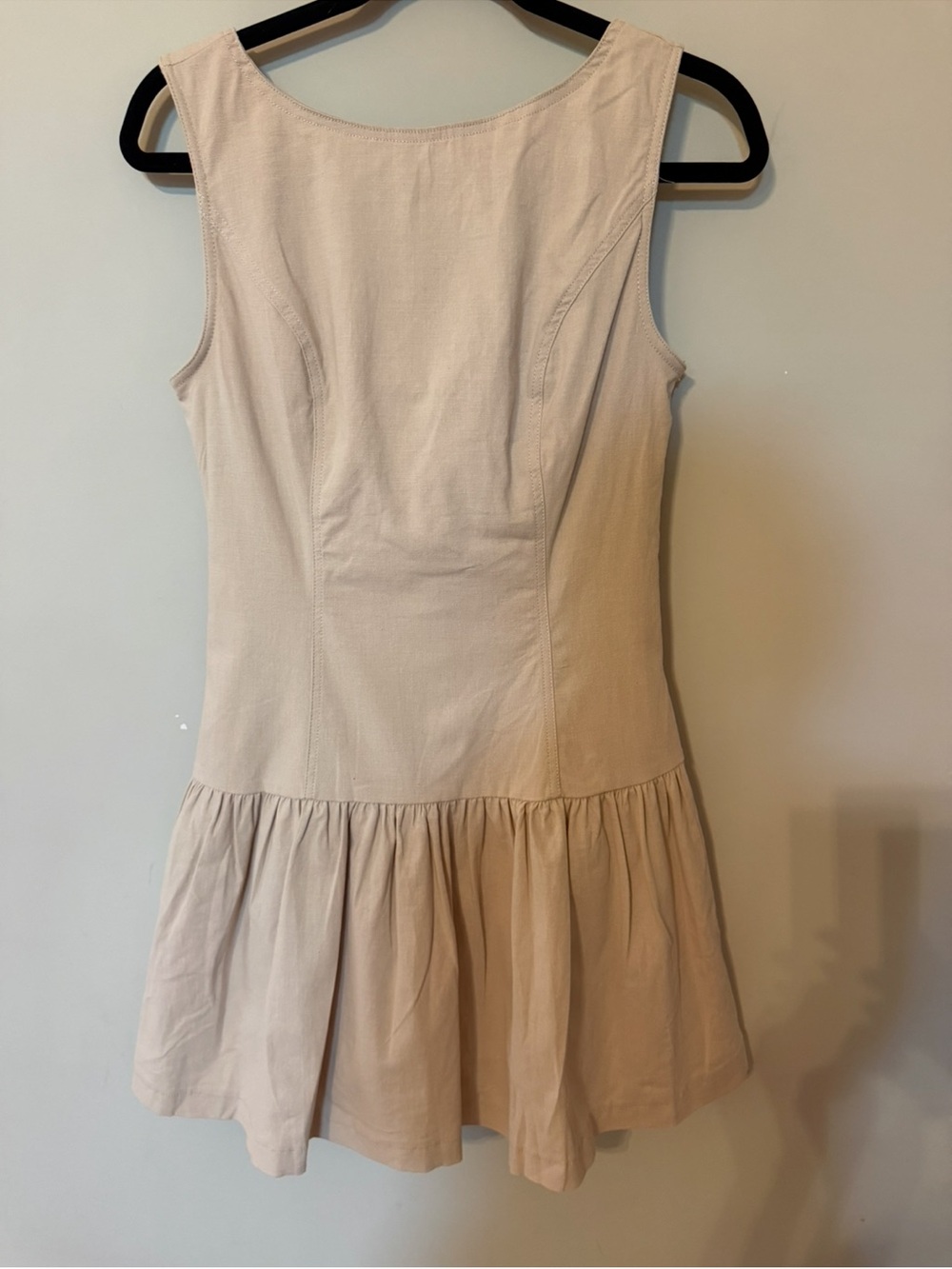 Sleeveless Ruffle-Hem Summer Dress in Cream - Picture 2 of 8